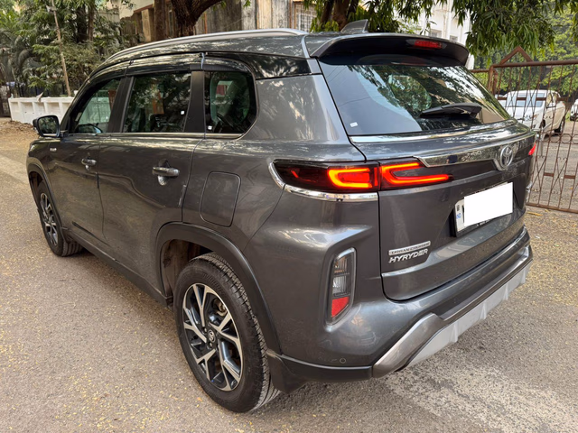 Toyota Toyota Hyryder view 5