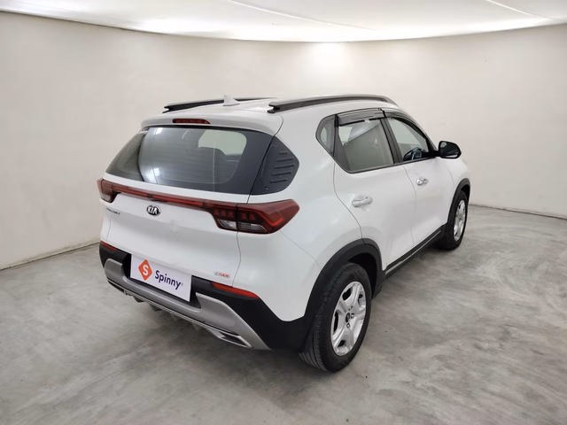 Kia Kia Seltos view 5