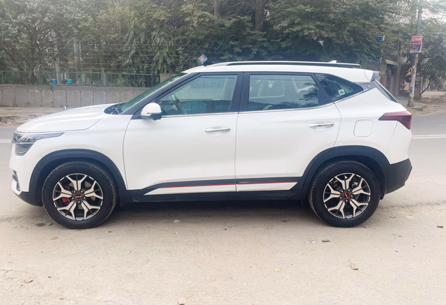 Kia Kia Seltos view 5