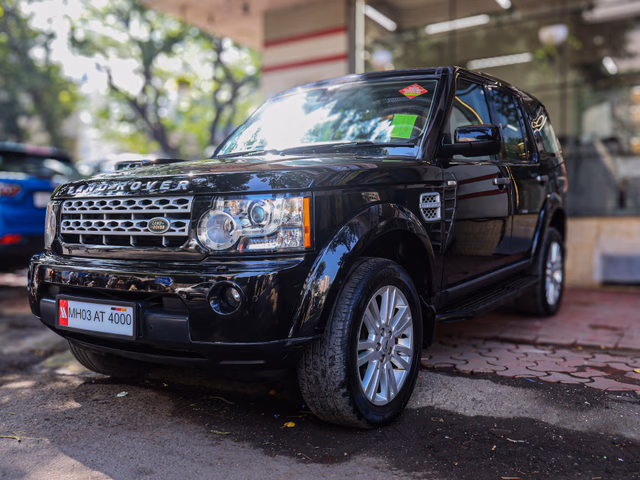 Land Rover Land Rover Discovery 4 view 2