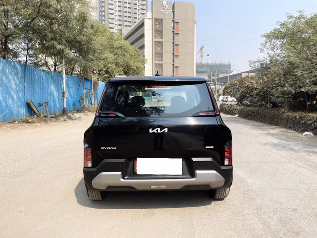Kia Kia Syros view 3