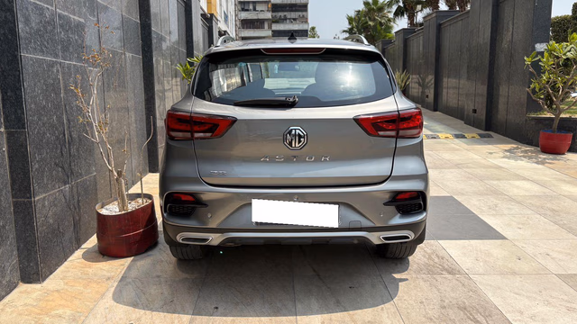 MG MG Astor view 4