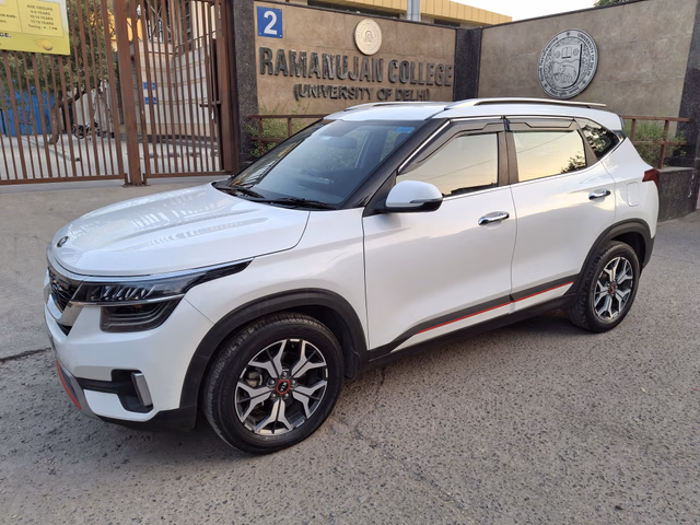 Kia Kia Seltos view 2