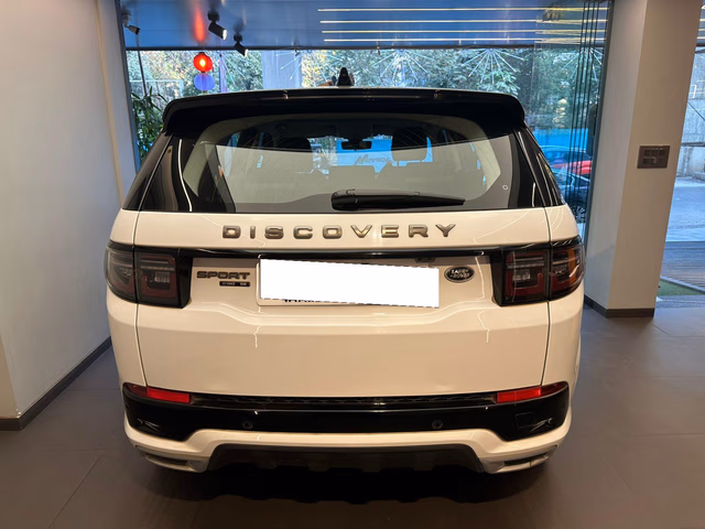 Land Rover Land Rover Discovery Sport view 4