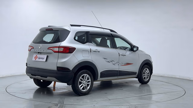 Renault Renault Triber view 5