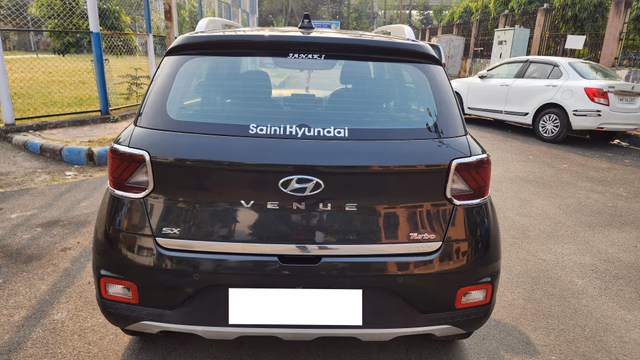 Hyundai Hyundai Venue view 5