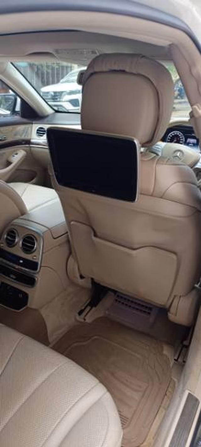 Mercedes-Benz Mercedes-Benz S-Class view 3