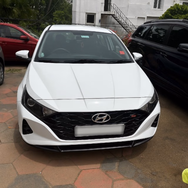 Hyundai Hyundai i20 view 2