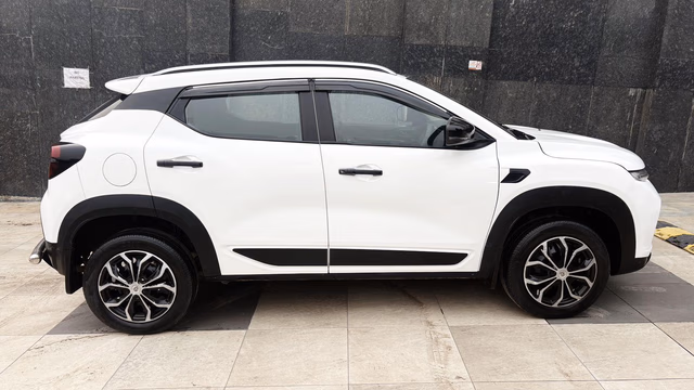 Renault Renault Kiger view 3