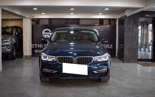 BMW BMW 3 Series GT view 4