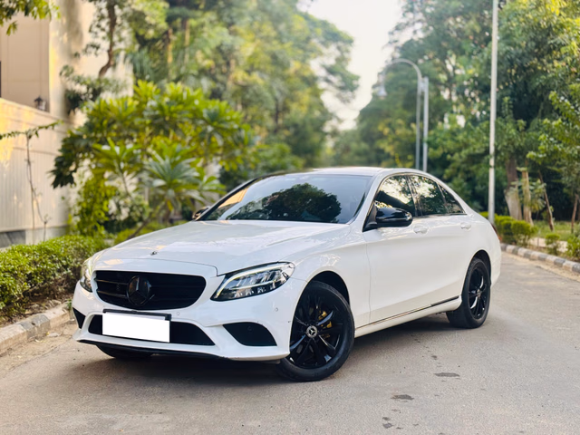 Mercedes-Benz Mercedes-Benz C-Class view 5