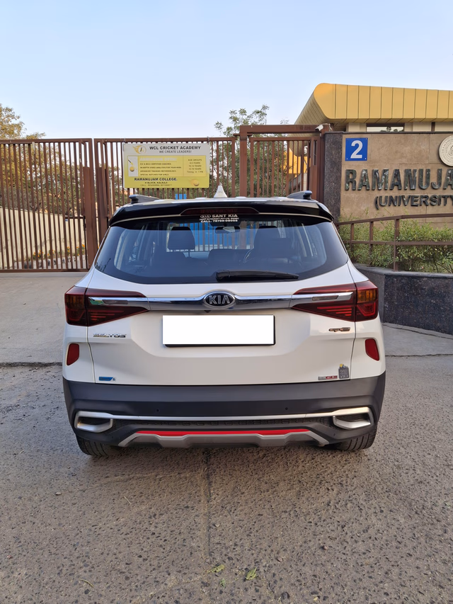 Kia Kia Seltos view 3