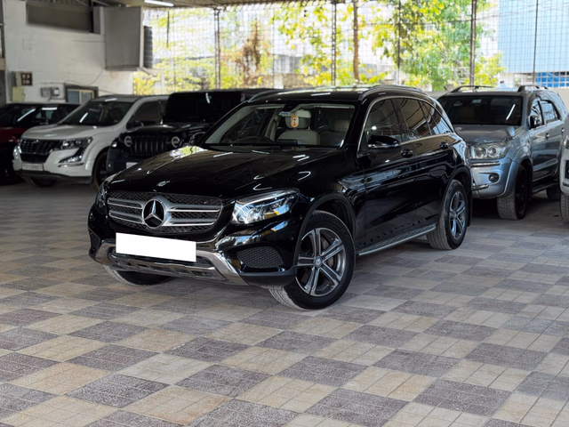 Mercedes-Benz Mercedes-Benz GLC view 5
