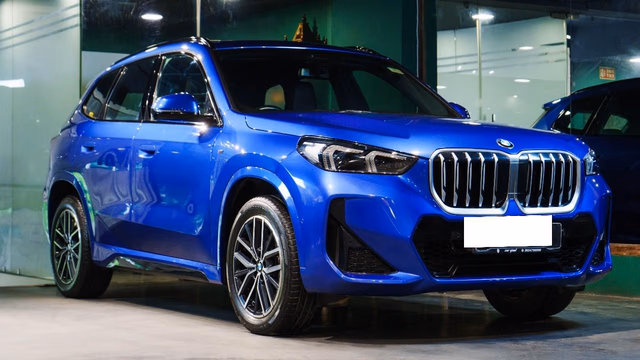 BMW BMW X1 view 2