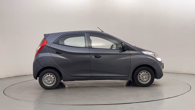 Hyundai Hyundai EON view 4