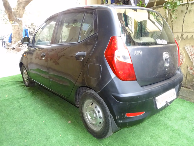 Hyundai Hyundai i10 view 4