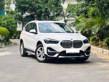 2021 BMW BMW X1
