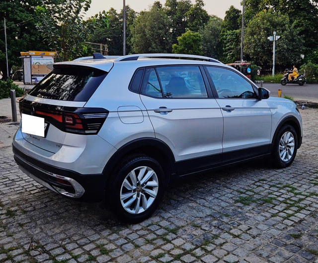 Volkswagen Volkswagen Taigun view 4