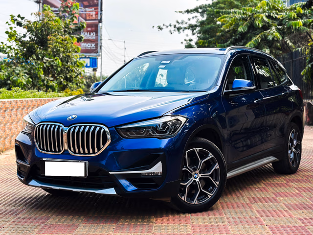 BMW BMW X1 view 4