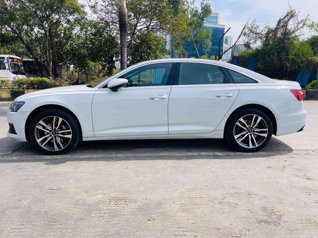 Audi Audi A6 view 5