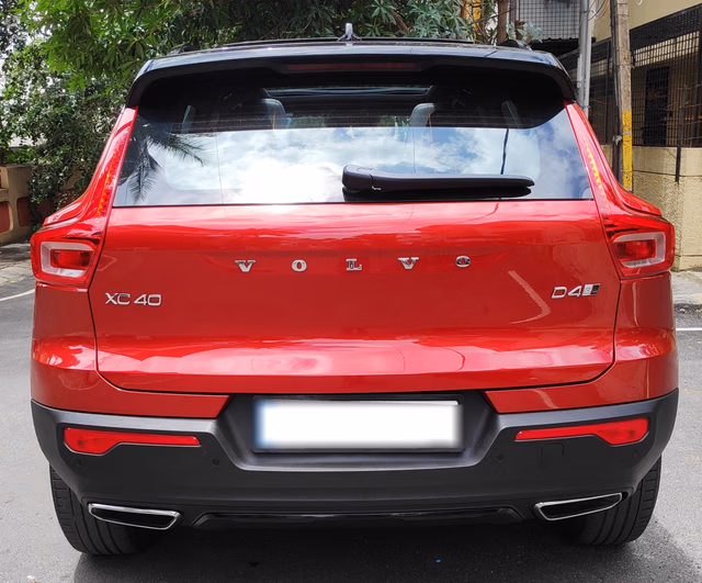 Volvo Volvo XC40 view 4