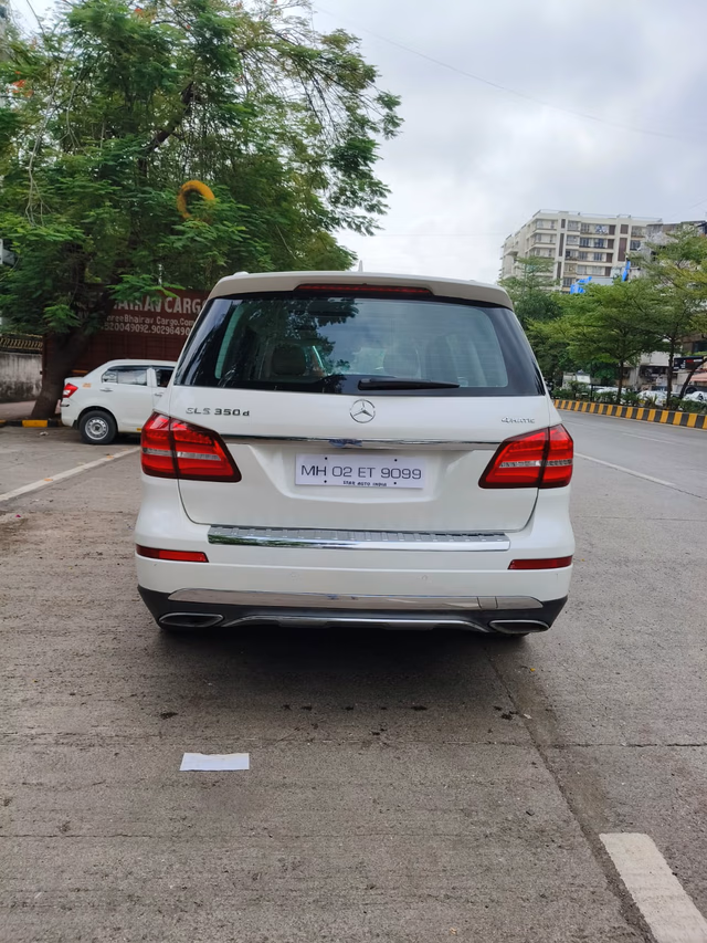 Mercedes-Benz Mercedes-Benz GLS view 4