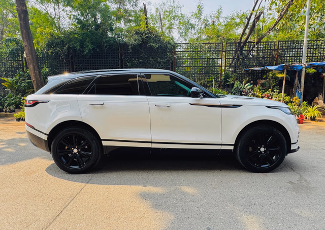 Land Rover Land Rover Range Rover Velar view 3