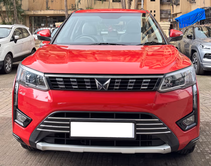 2023 Mahindra Mahindra XUV300