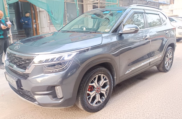 Kia Kia Seltos view 3