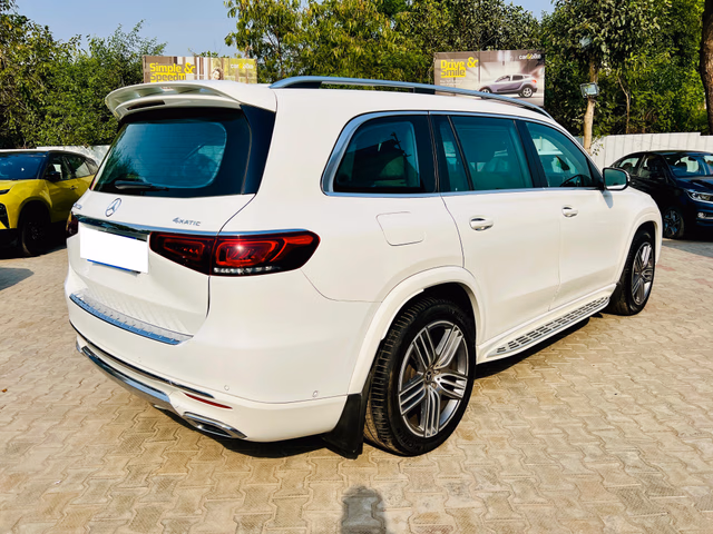 Mercedes-Benz Mercedes-Benz GLS view 4