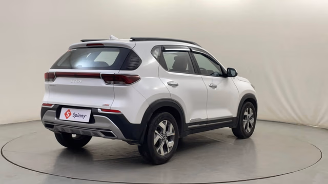 Kia Kia Sonet view 5
