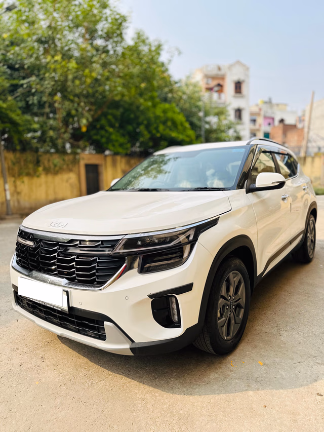 Kia Kia Seltos view 3