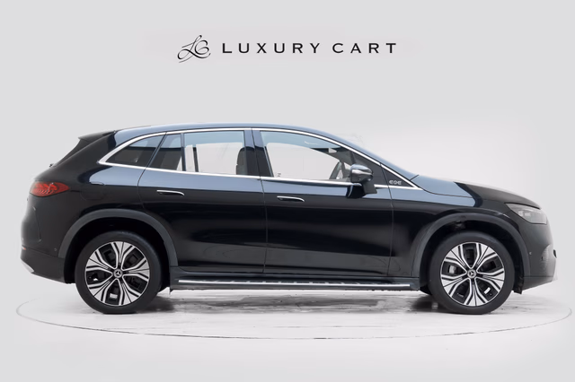 Mercedes-Benz Mercedes-Benz EQE SUV view 3