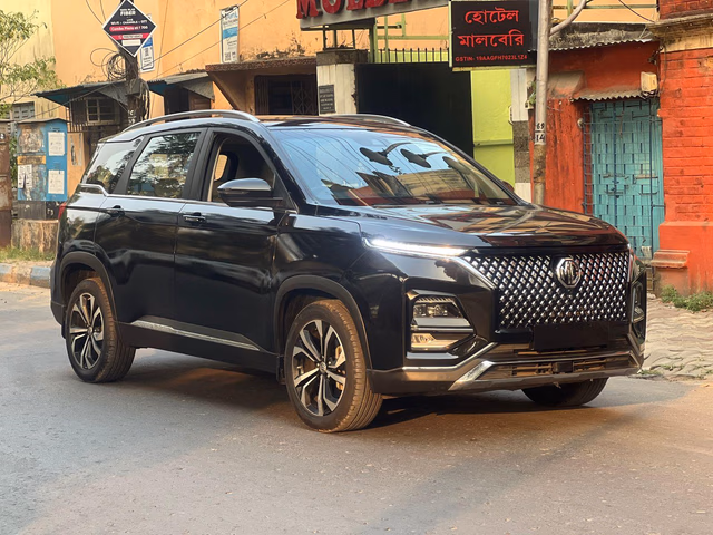MG MG Hector view 5