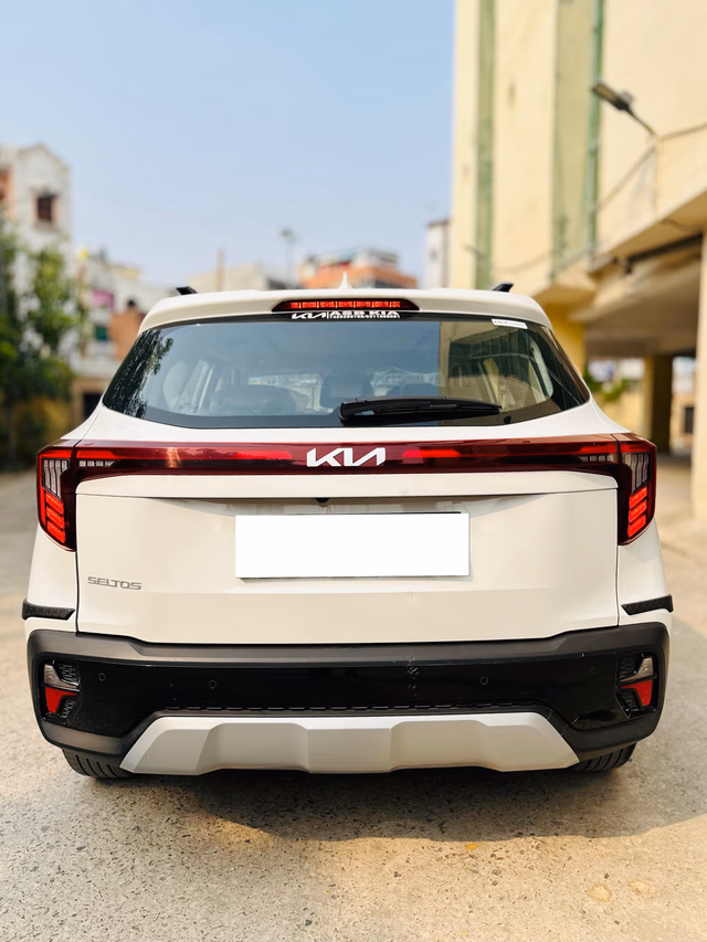 Kia Kia Seltos view 3