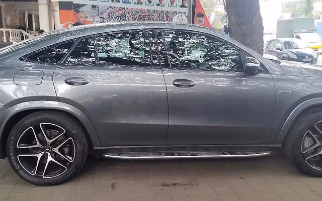 Mercedes-Benz Mercedes-Benz GLE view 3