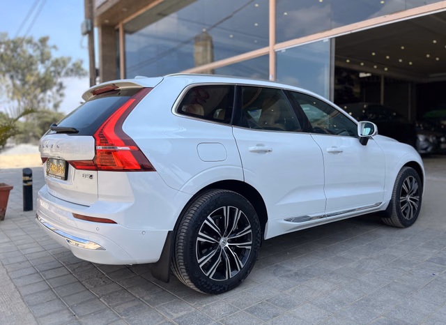 Volvo Volvo XC60 view 4