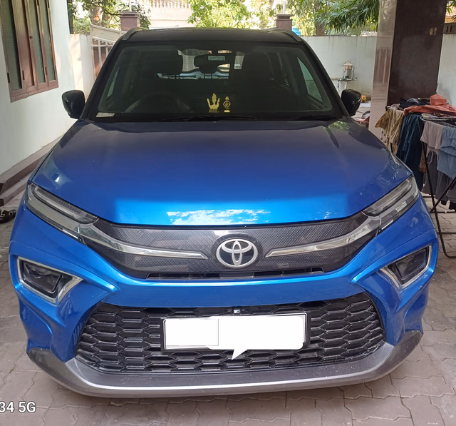 Toyota Toyota Hyryder view 3