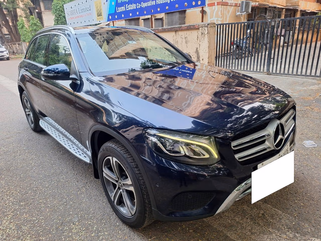 Mercedes-Benz Mercedes-Benz GLC view 2