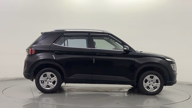 Hyundai Hyundai Venue view 4