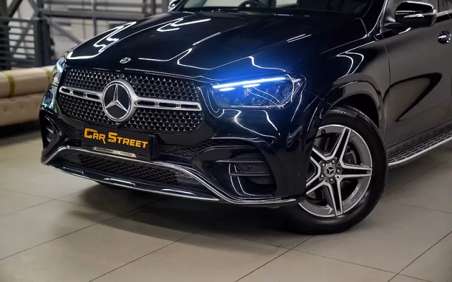 Mercedes-Benz Mercedes-Benz GLE view 3