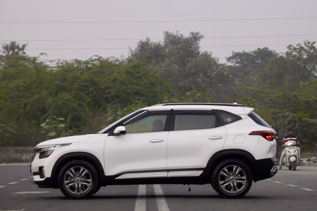 Kia Kia Seltos view 5