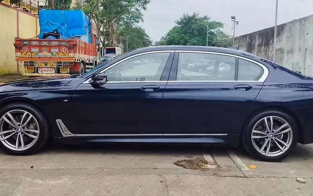 BMW BMW M Series view 5