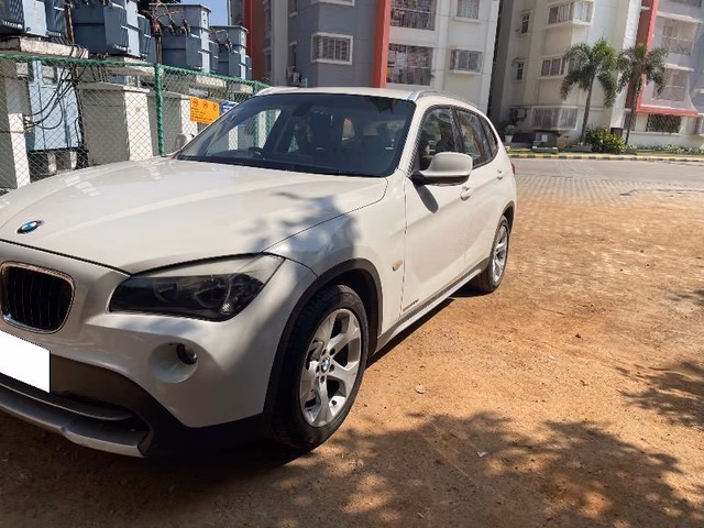 BMW BMW X1 view 5