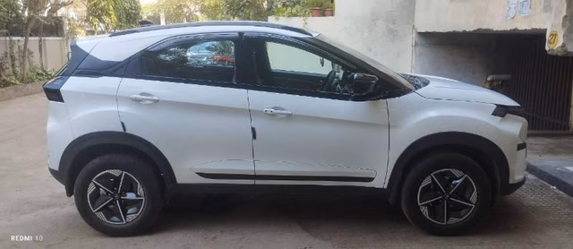 Tata Tata Nexon view 3
