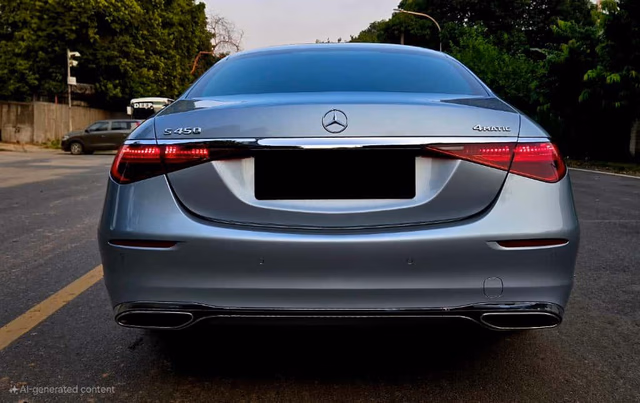 Mercedes-Benz Mercedes-Benz S-Class view 4