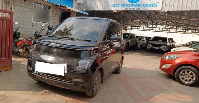 MG MG Comet EV view 5