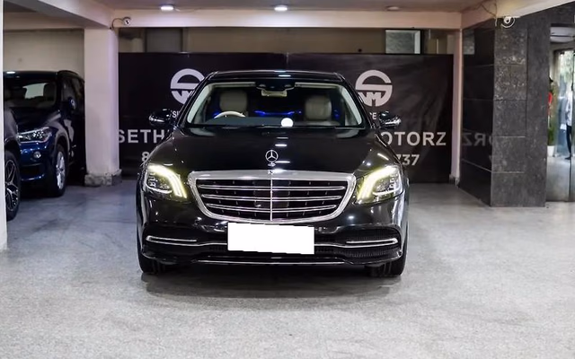 Mercedes-Benz Mercedes-Benz S-Class view 5