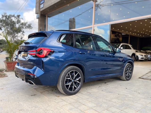 BMW BMW X3 view 3