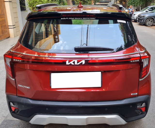 Kia Kia Seltos view 3